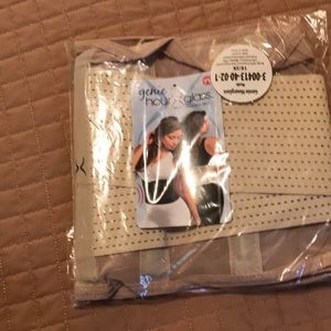 Hour glass waist training belt